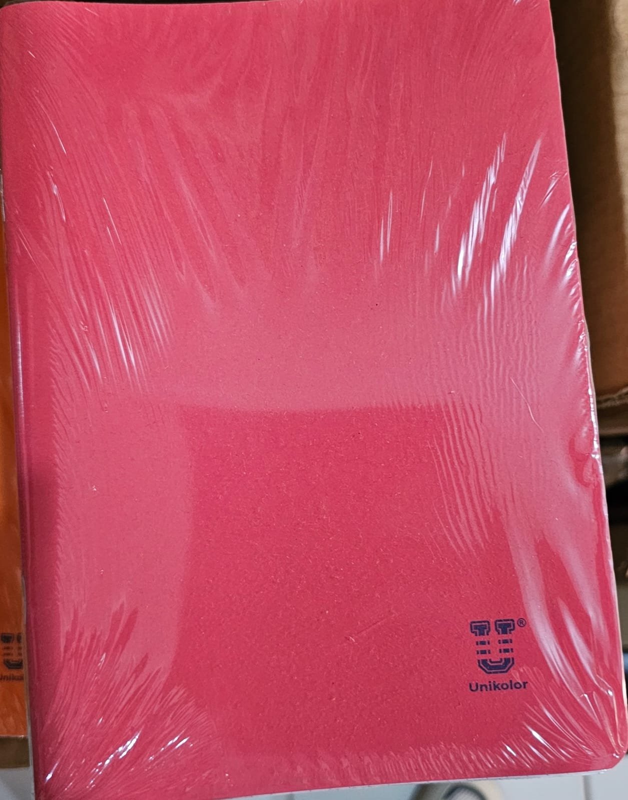 CADERNO UNIKOLOR A5 QUDRO CLARO, 60 FOLHAS